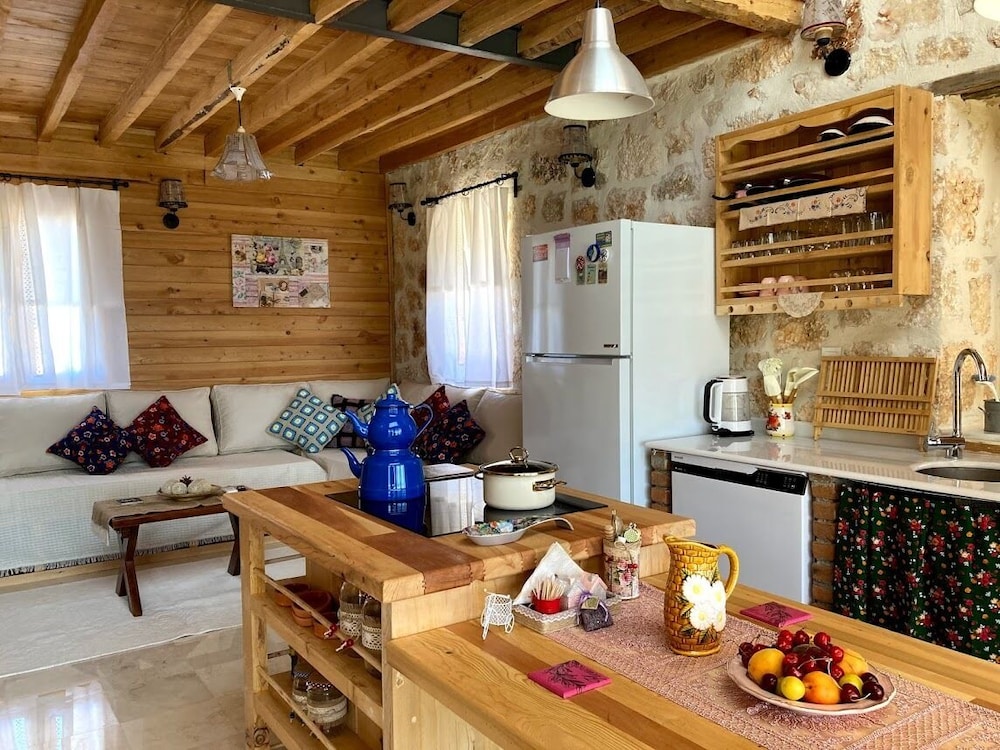 Ambar Evleri 28/48