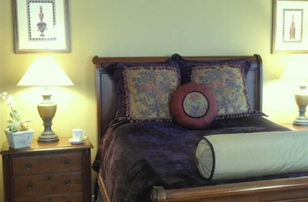 Beacon Inn at Sidney B&B 36/66