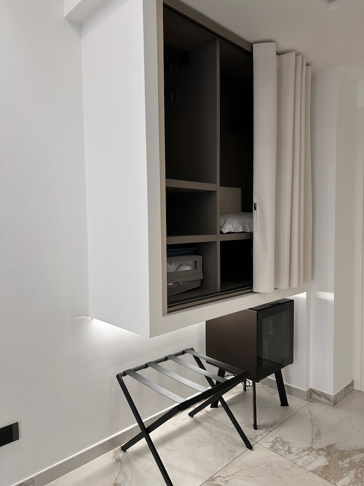 Maison Tritone 64/77