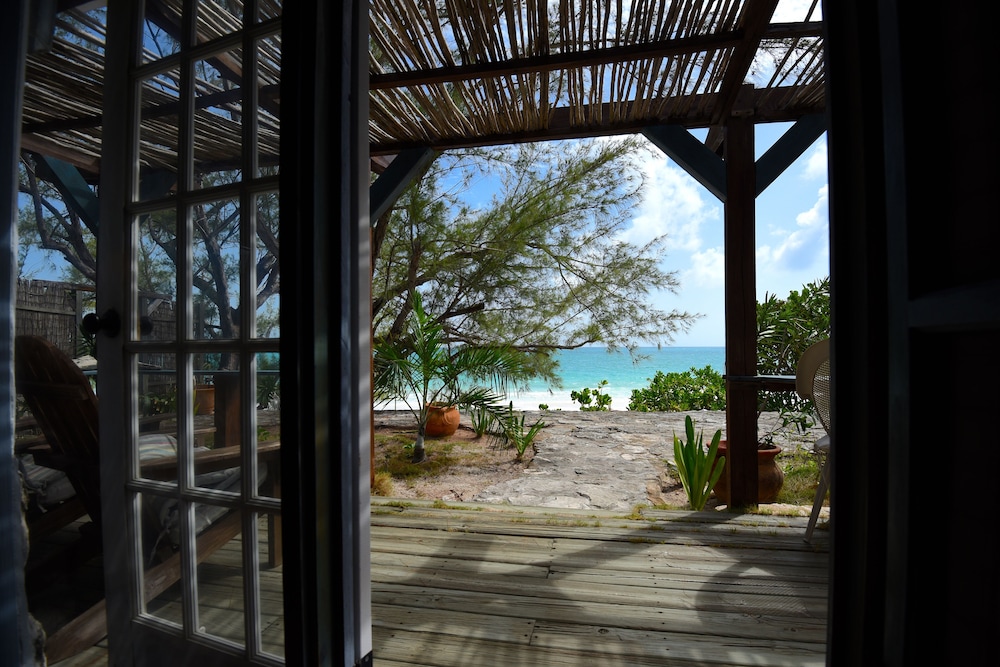 Pigeon Cay Beach Club 13/22
