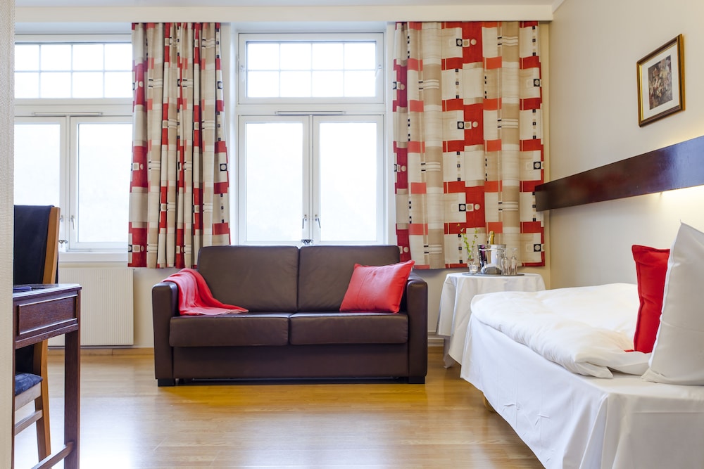 Tyssedal Hotel 28/50