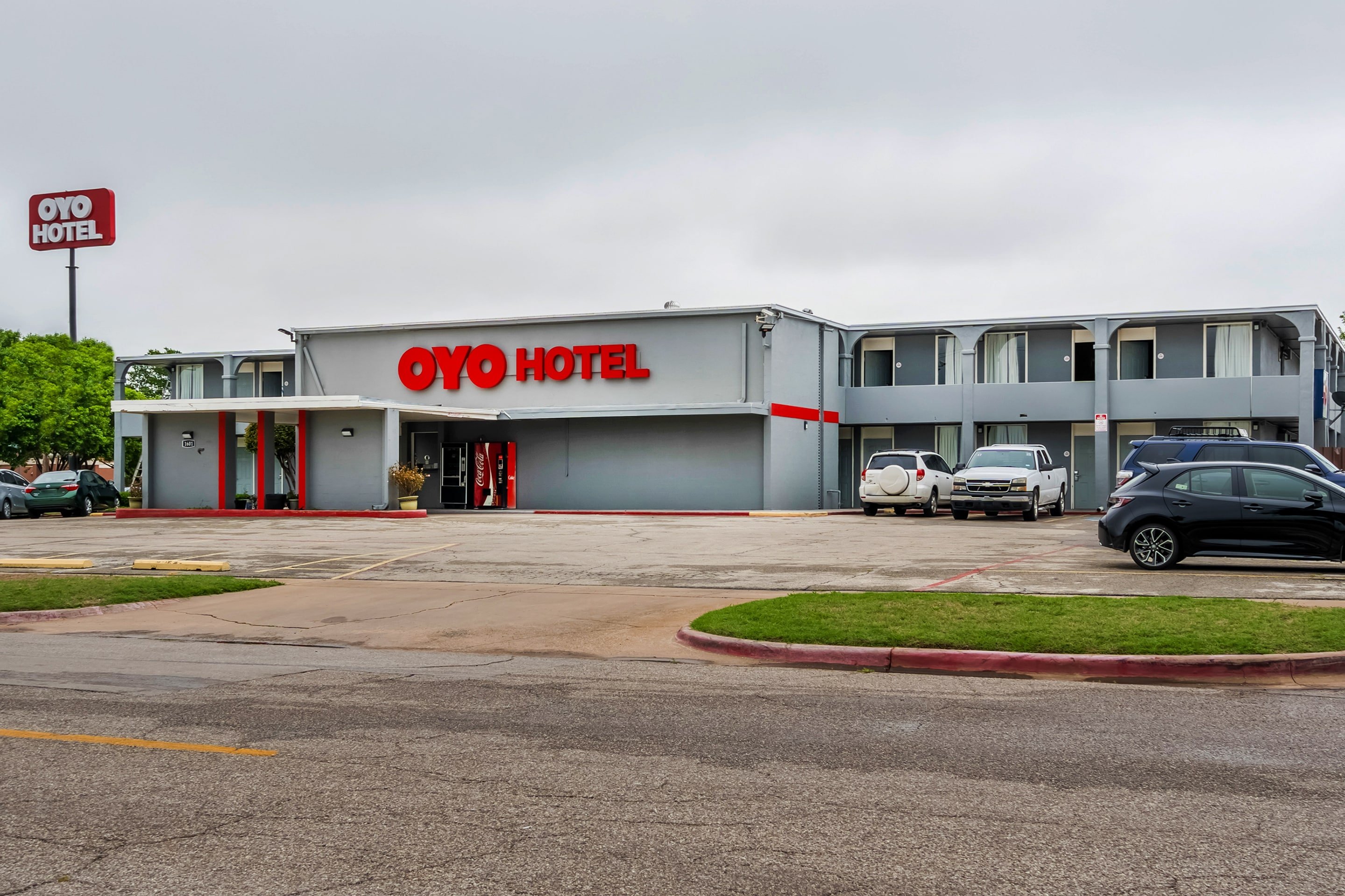 OYO Hotel Wichita Falls - Downtown 32/35