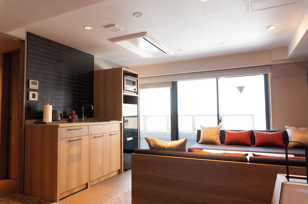 Premium Apart MONday GINZA EAST 13/60