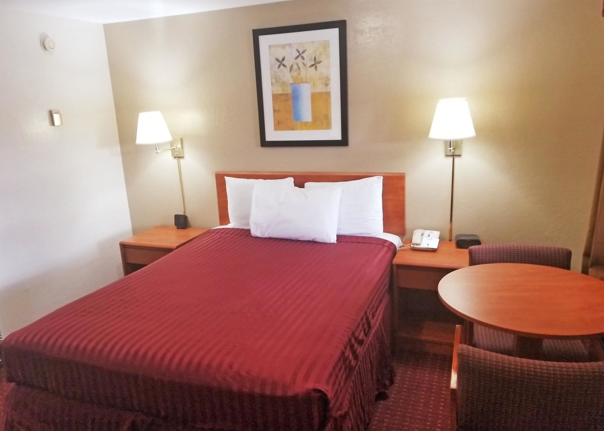 SUITE, 3 QUEEN BEDS