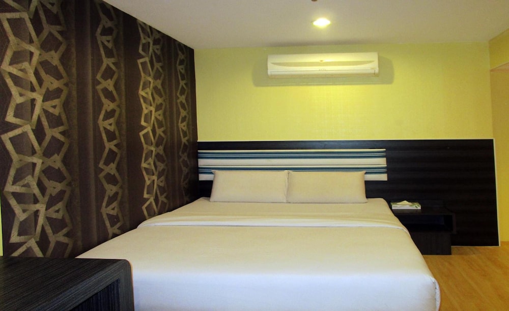 T Hotel Bukit Bintang 6/23