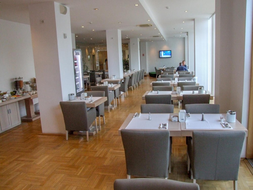 Hotel Satu Mare City 27/39