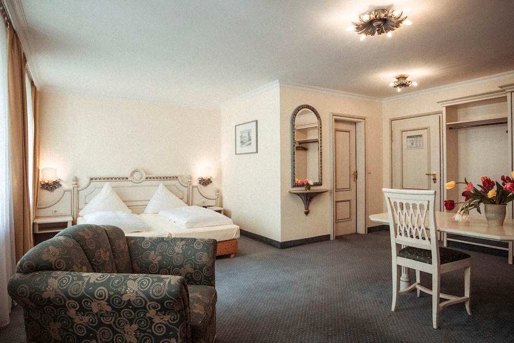 Hotel Limmerhof 8/41
