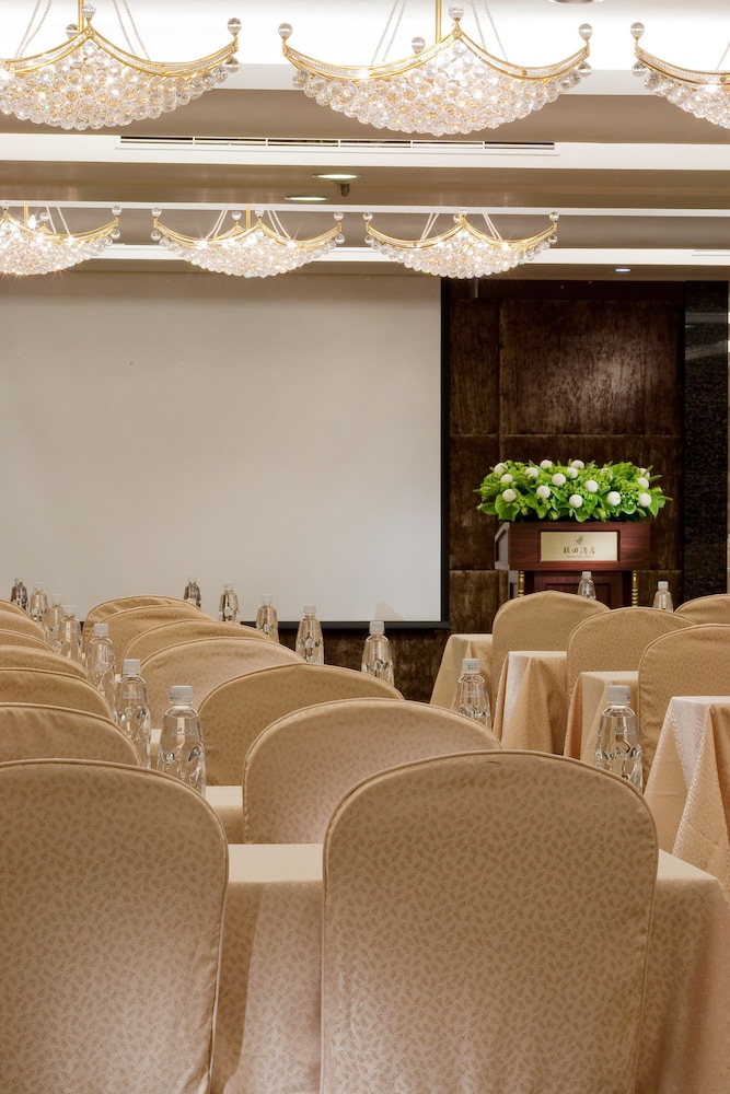 Queena Plaza Hotel Tainan 29/50