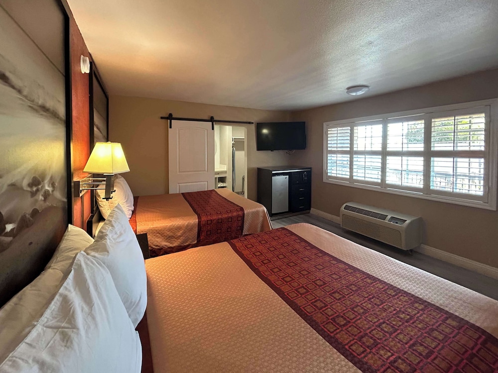 Motel6 Pasadena, CA – Old Town Pasadena Area 9/30