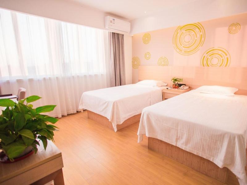 GreenTree Inn Yangzhou Jiangdu Xiaoji Town South Zhongxing Road Express Hotel 10/21