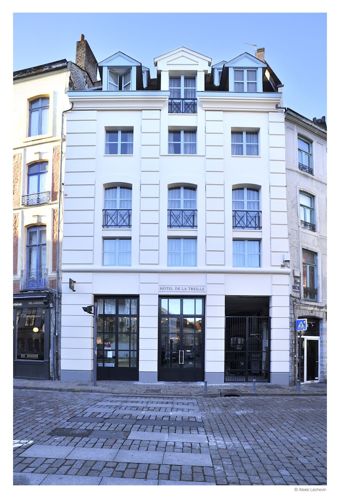 Hotel de La Treille 3/48