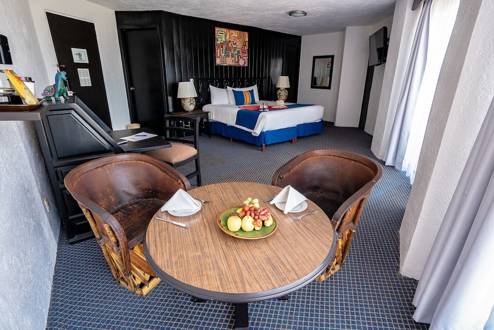 Hotel Victoria Oaxaca 36/50