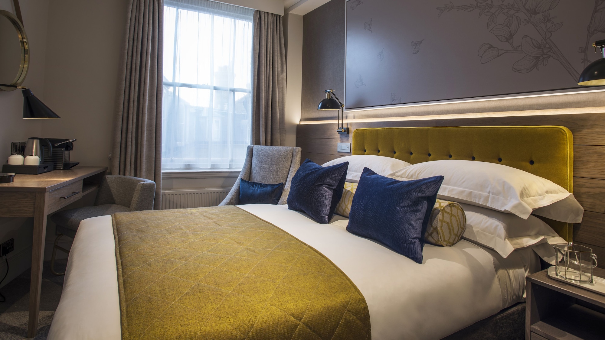 CLASSIC, DOUBLE BED