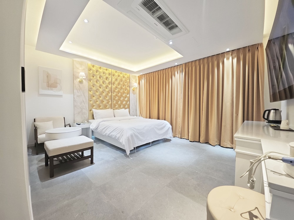 boutique hotel k 15/22