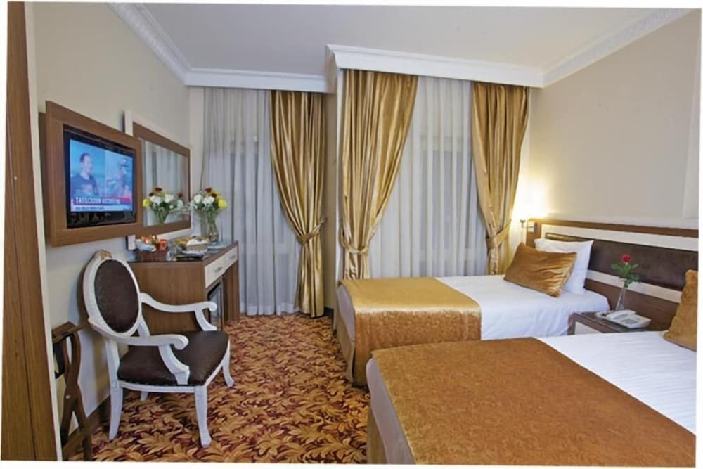 Grand Anatolia Hotel 25/37