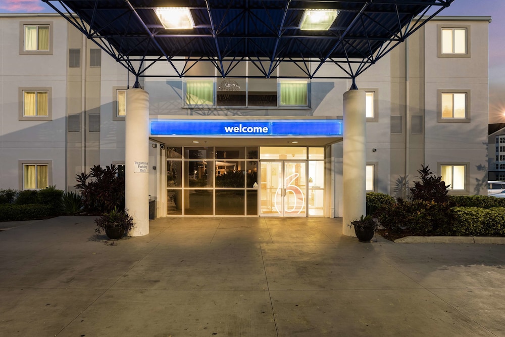 奥兰多国际大道 6 号汽车旅馆(Motel6 Orlando, FL - International Dr) 图片1