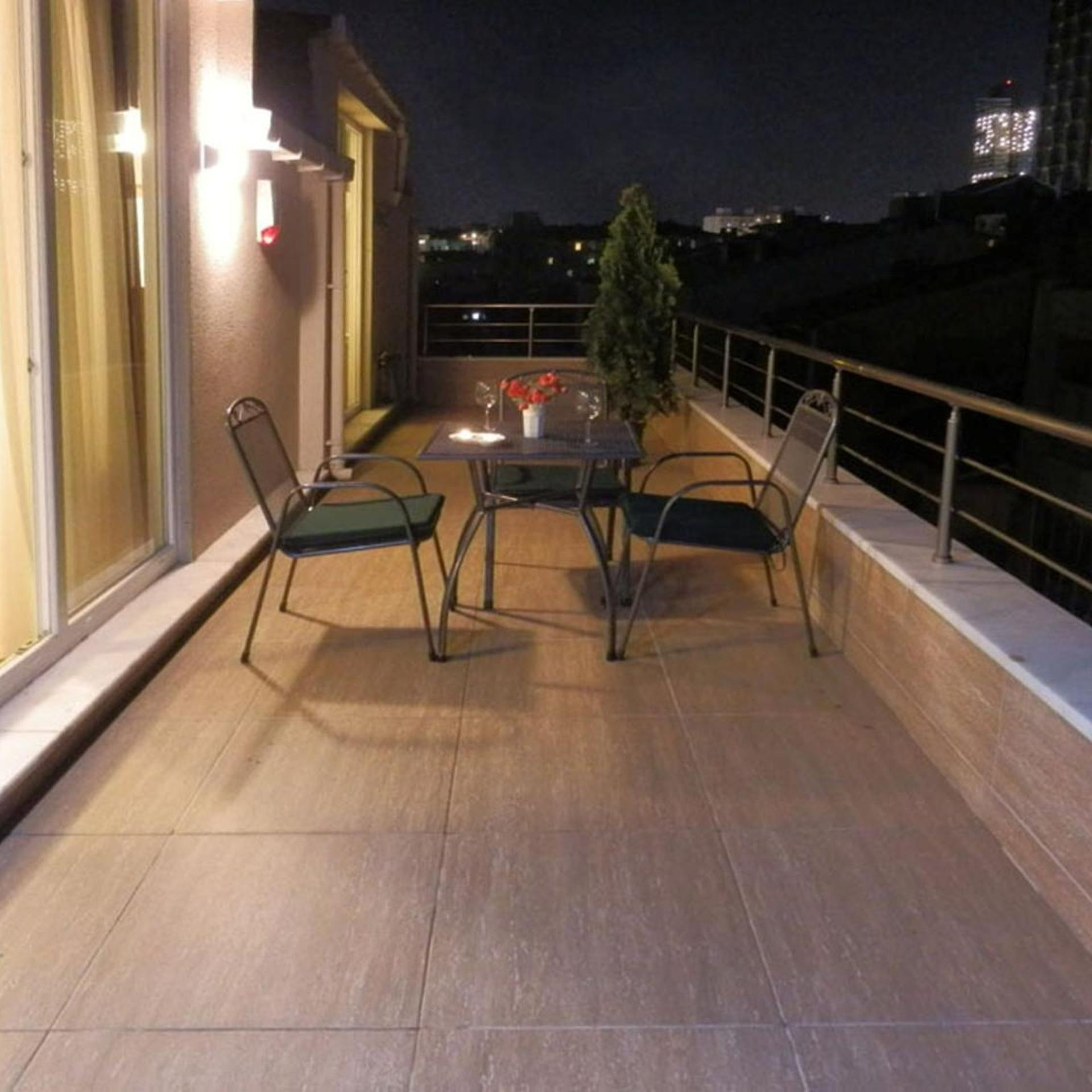 116 Residence 18/50