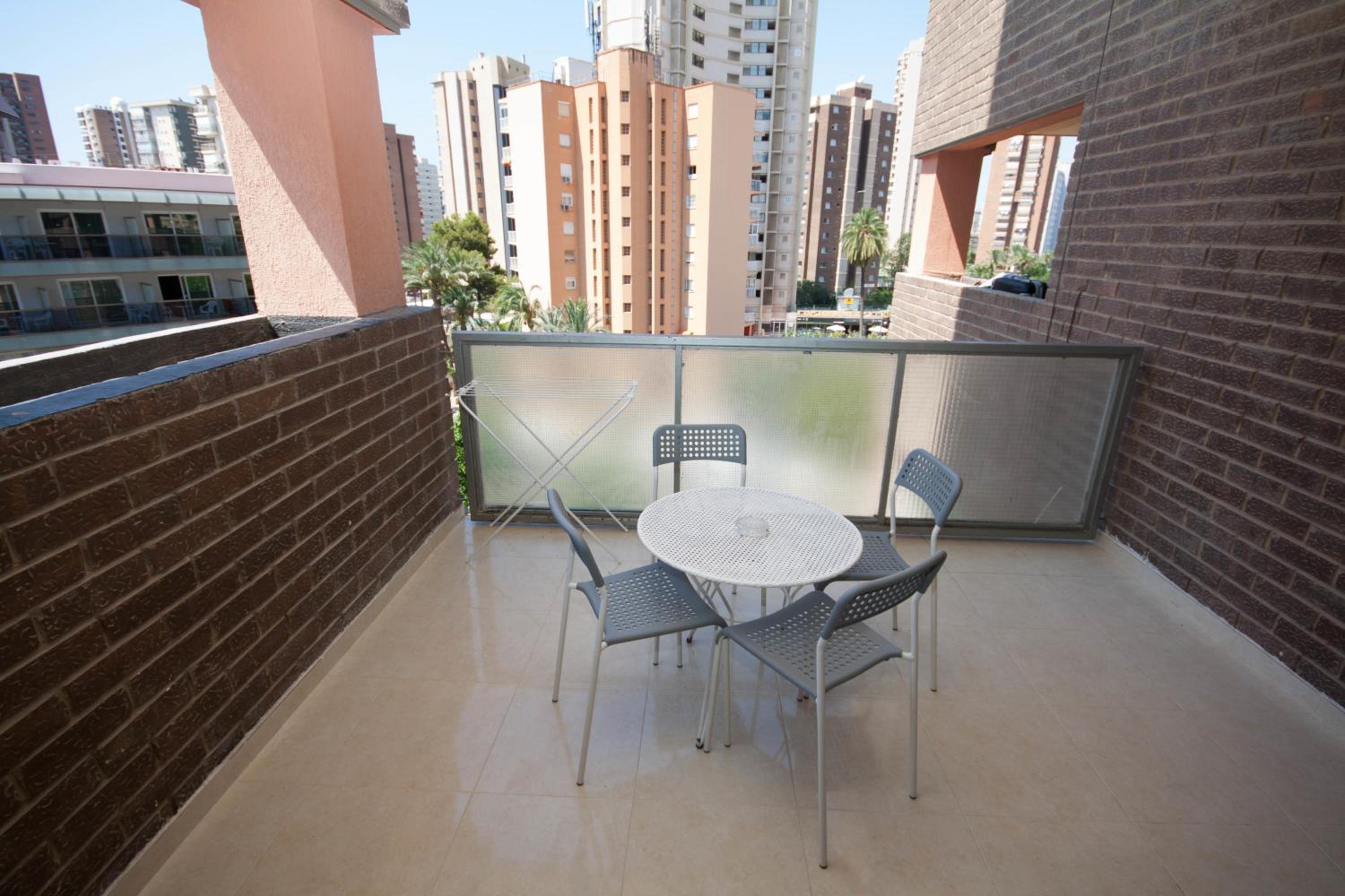 MAYSAN APARTAMENTOS 1/12