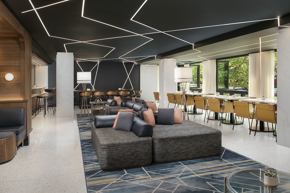 Courtyard by Marriott Washington, DC Dupont Circle 35/43