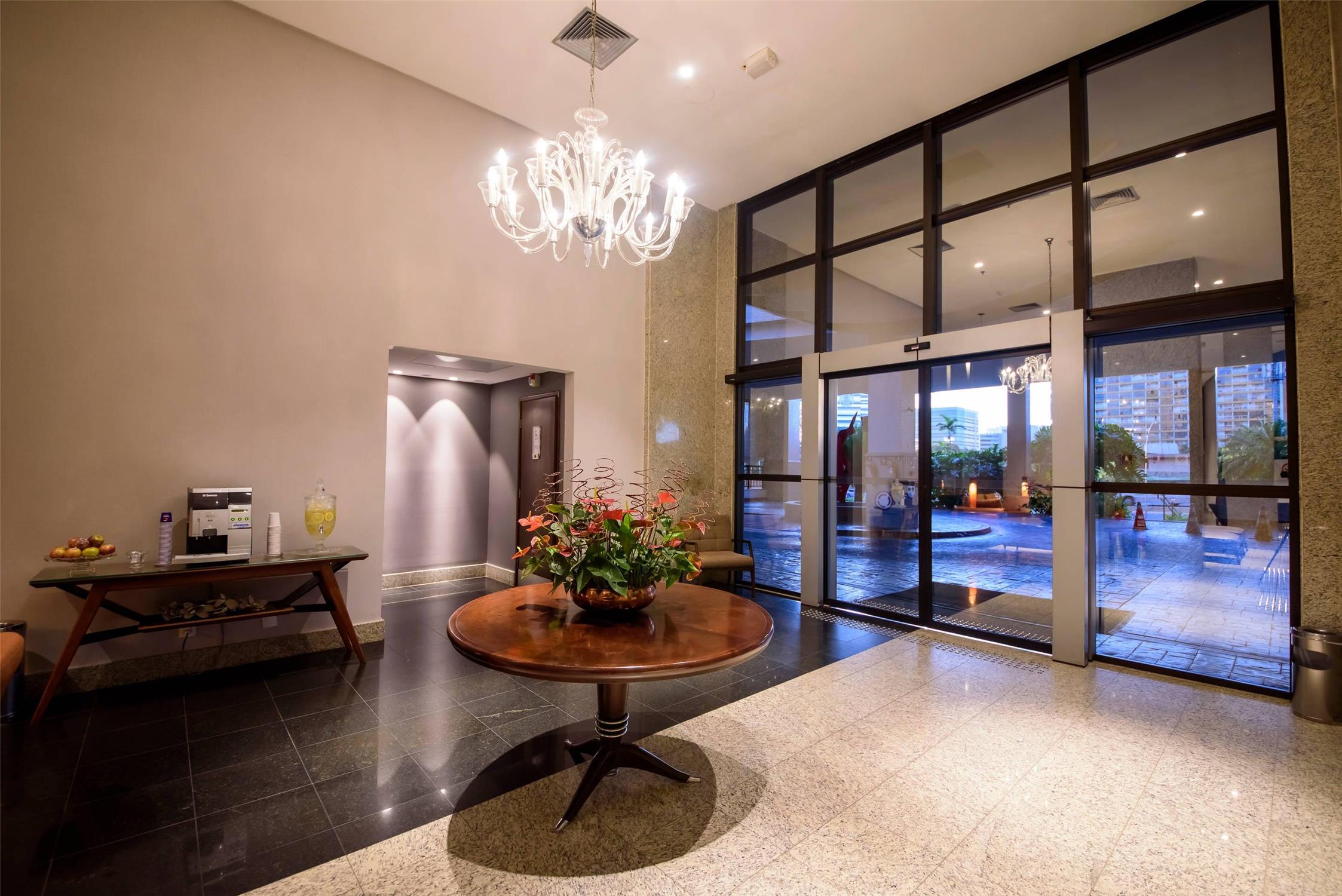 Comfort Suites Brasilia 11/23