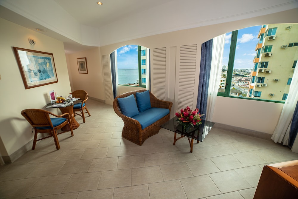 Barcelo Colon Miramar 30/50