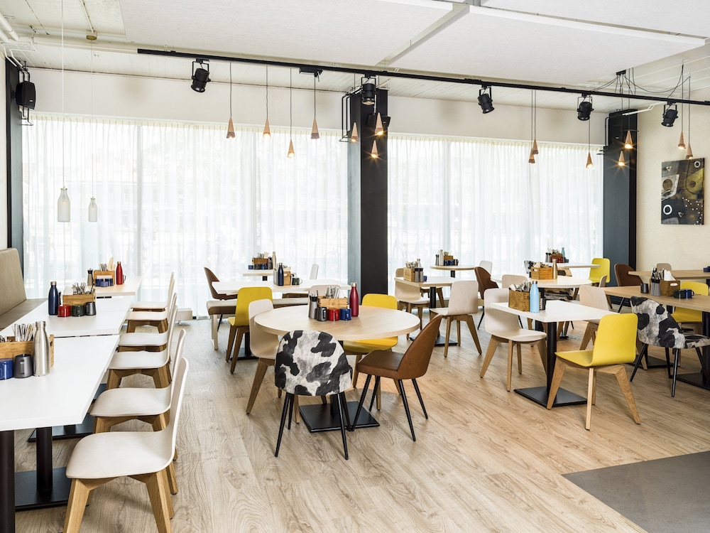 Holiday Inn - the niu, Dairy Haarlem by IHG 42/58