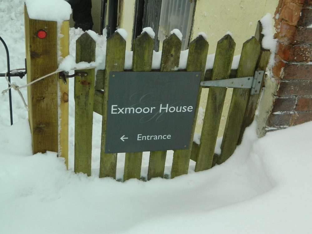 Exmoor House - Guest House 18/50