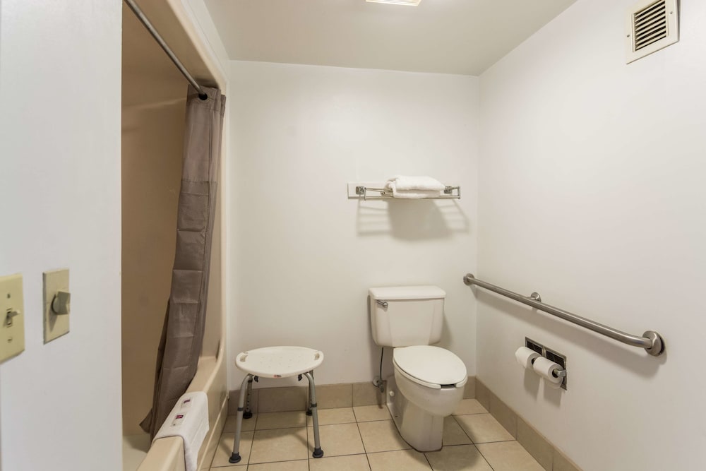 Motel6 Ashland, VA 18/52