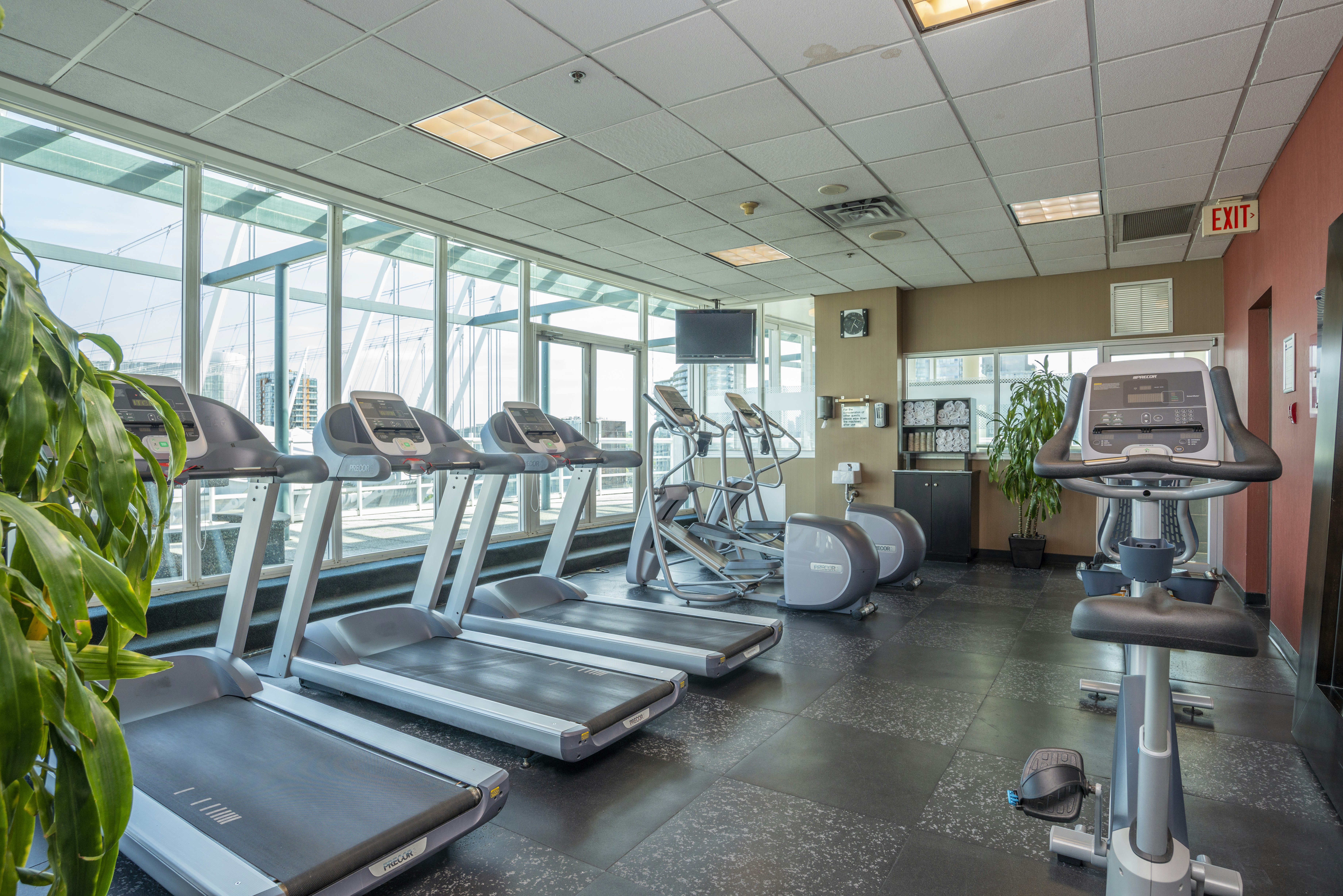 Hampton Inn & Suites by Hilton Vancouver-Downtown 35/60