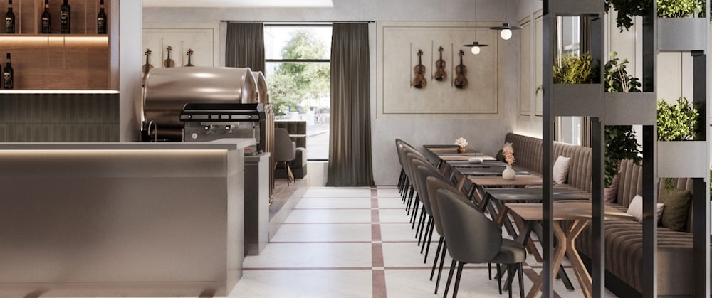 Hotel Maestro by Adrez 5/47
