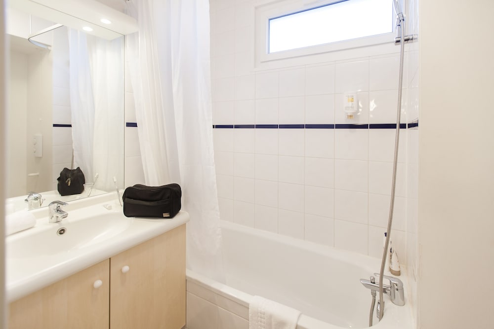 APARTHOTEL ADAGIO ACCESS STRASBOURG ILLKIRCH 44/47