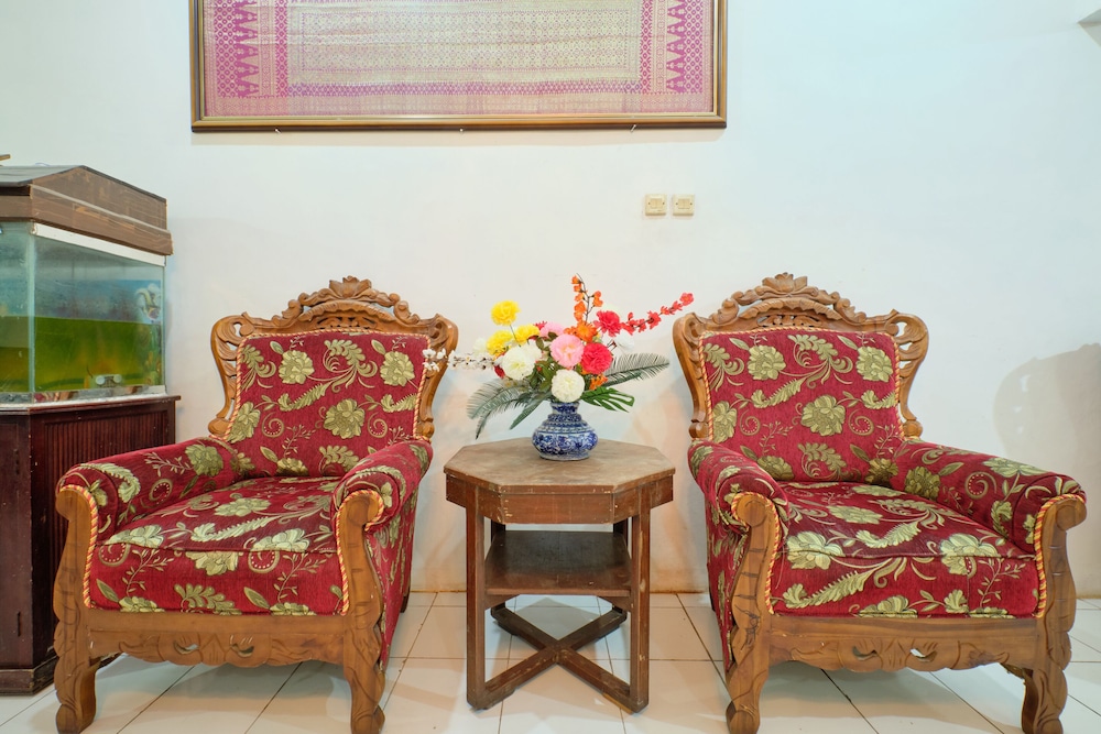 Oyo 2394 Hotel Brosta 18/26