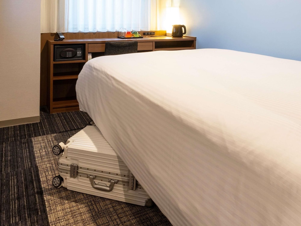 STANDARD, DOUBLE BED