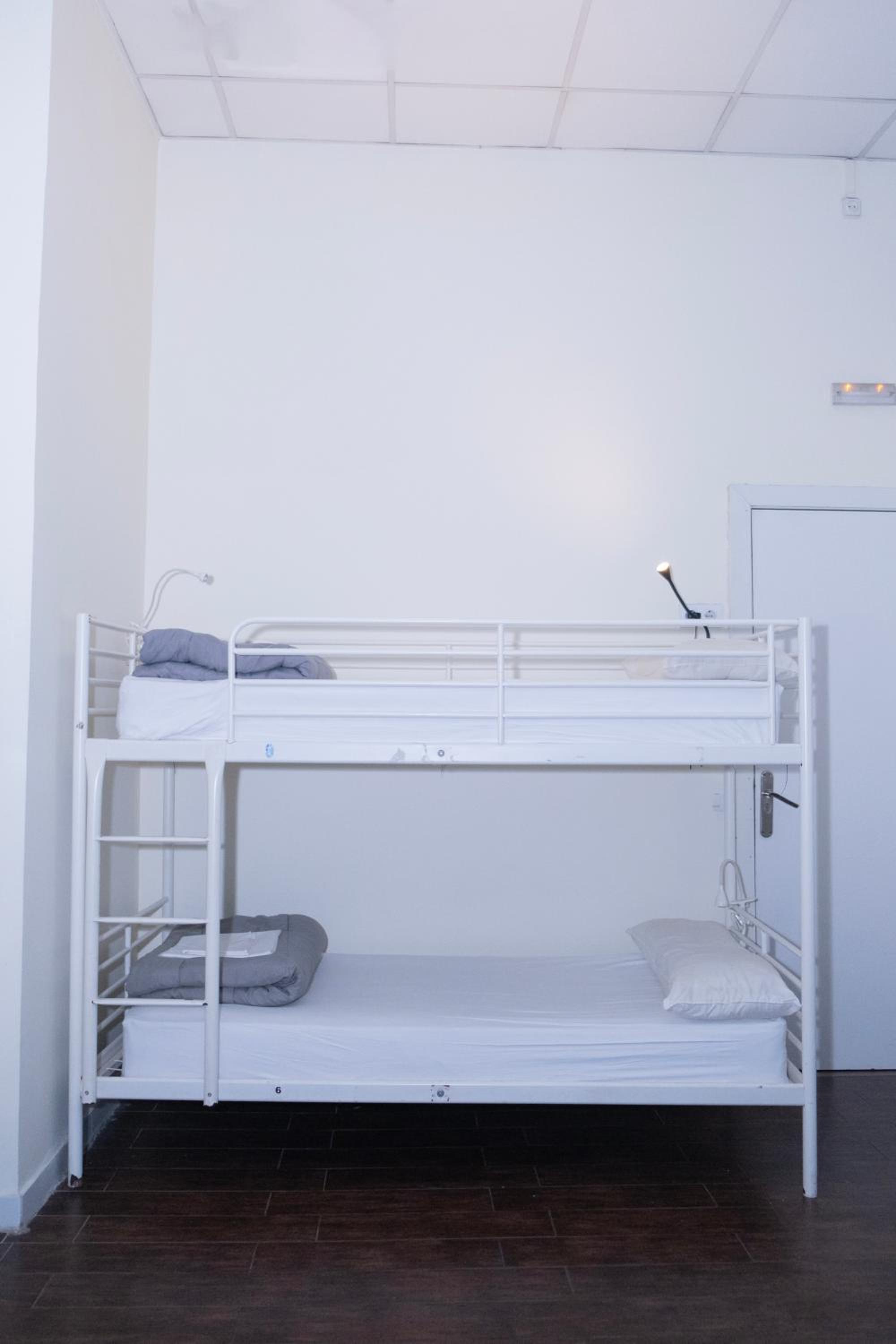 Mixed Dorm, 10 Beds
