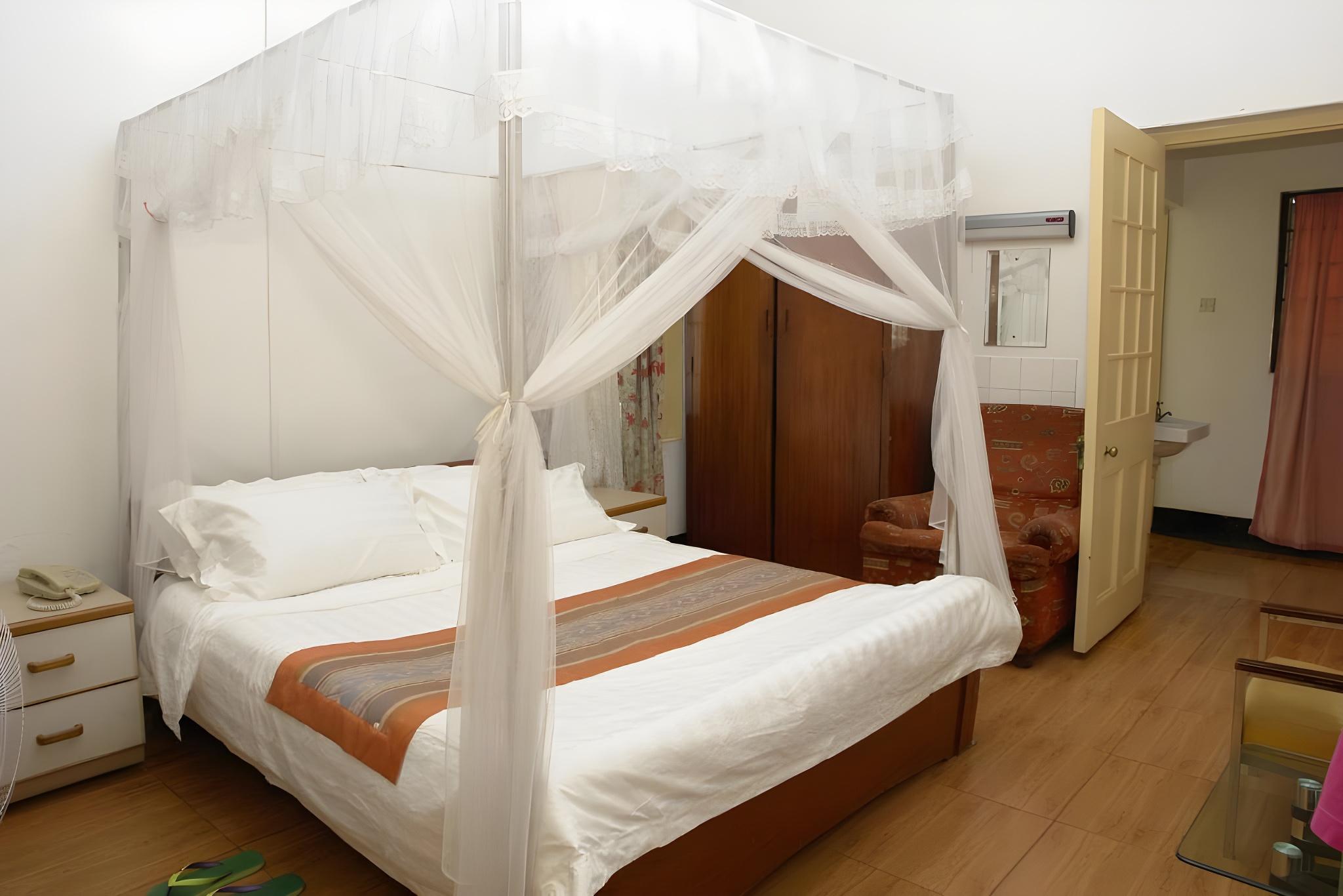 Makerere University Guest House 15/27