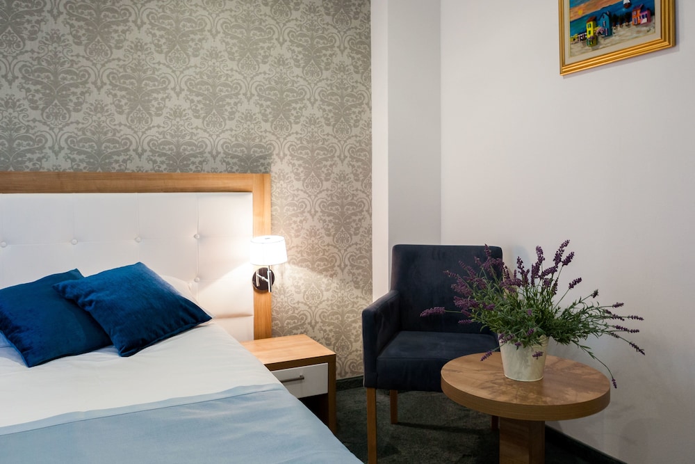 Hotel Corner 47/58