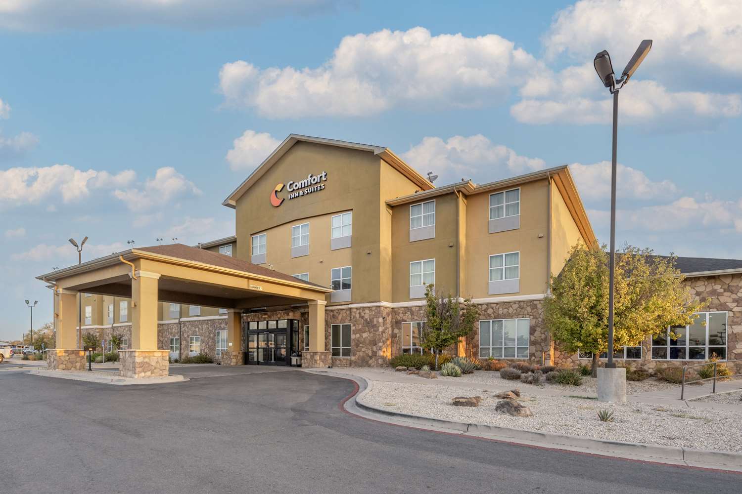 Comfort Inn & Suites Artesia, NM 39/40
