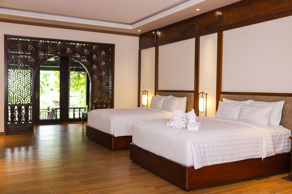 Phuong Nam Resort 16/50