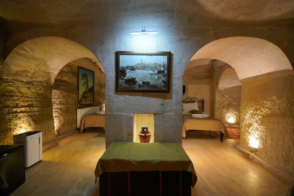 Sakura Cave Hotel 19/50