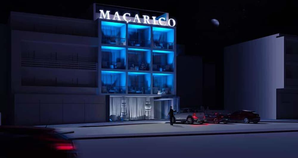 Macarico Beach Hotel 59/66