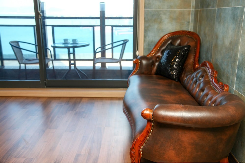 Busan Chaeum Pension 33/50
