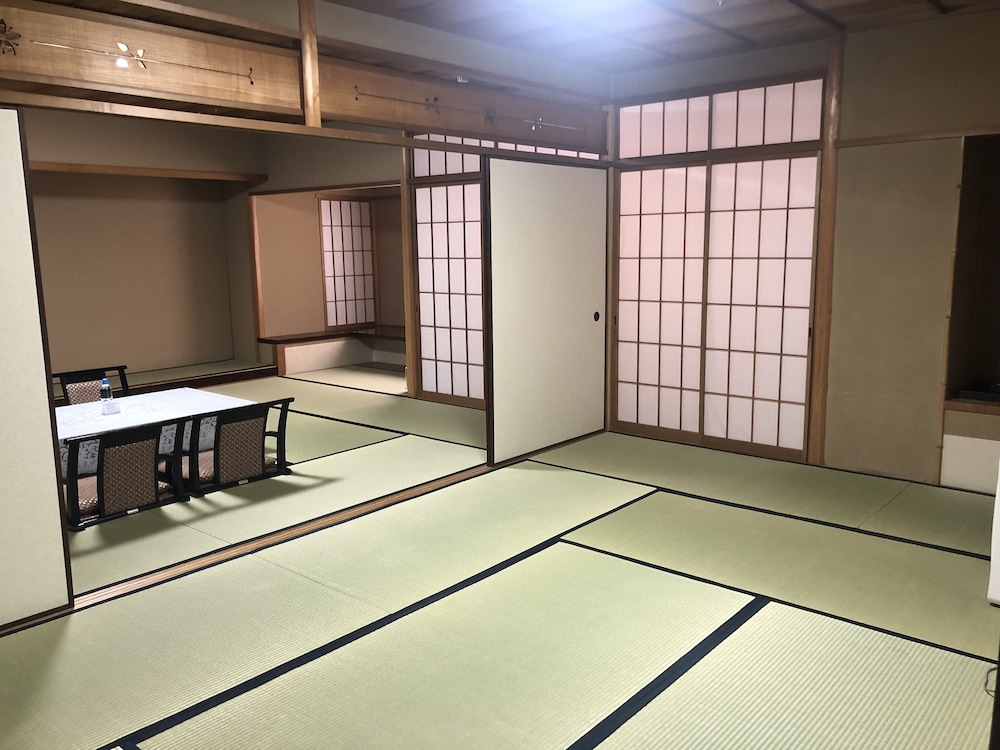 Hotel Clio Court Hakata 12/71