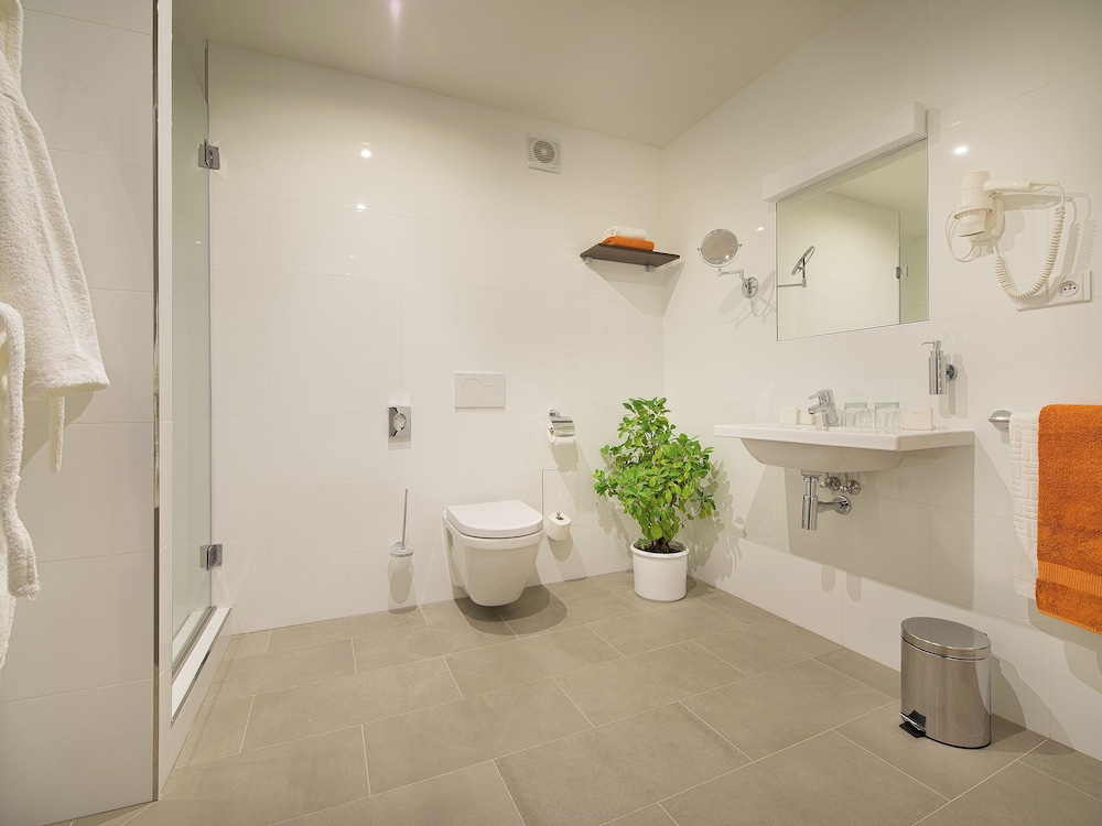 EA Business Hotel Jihlava 48/51