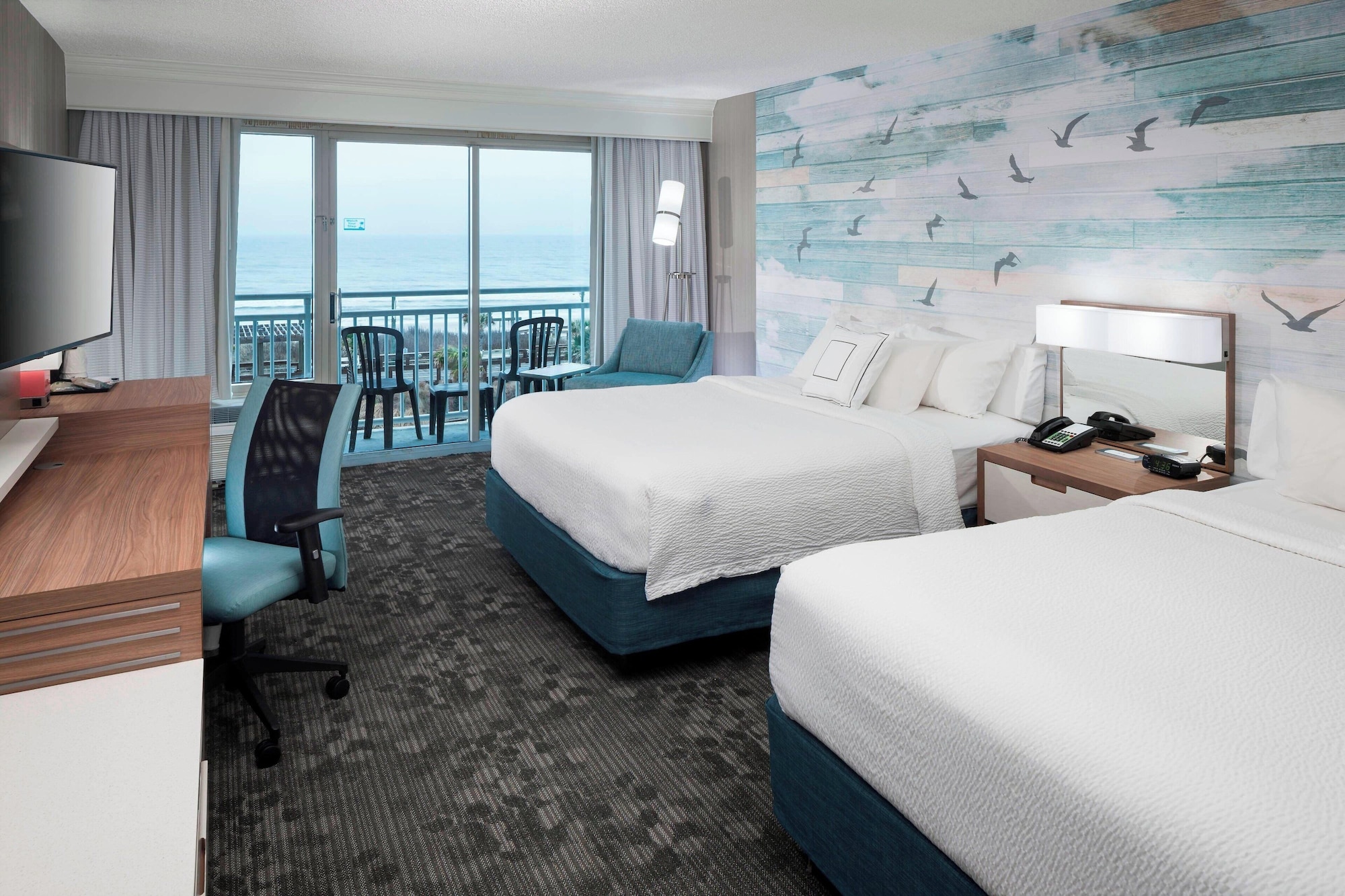 Room, 2 Queen Beds, Ocean Front