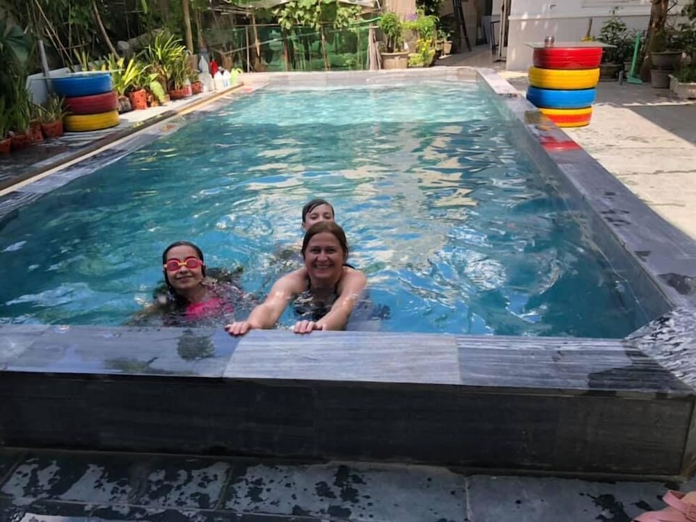 Quynh Long Homestay 42/48