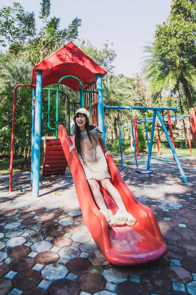 Horizon Village And Resort 45/72
