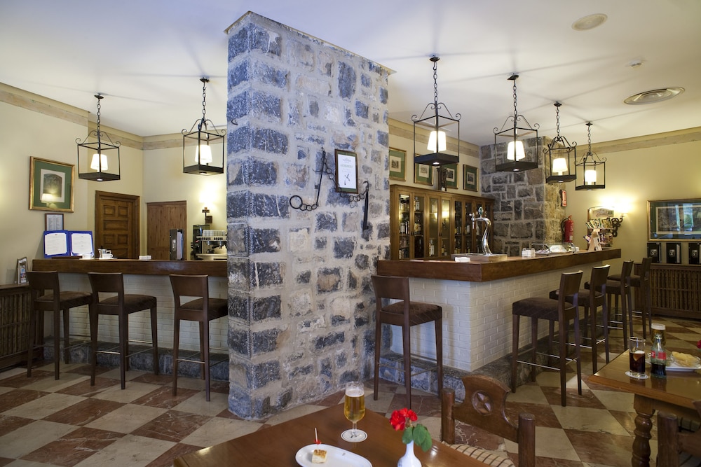 Parador De Fuente De 42/66