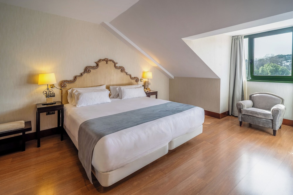 Palacio de Aviles Affiliated By Melia 16/50