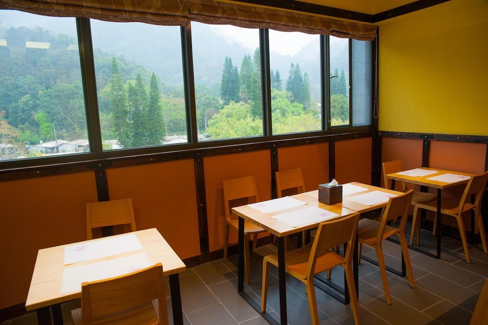 Sun Moon Lake Youngquan Hotels 37/50