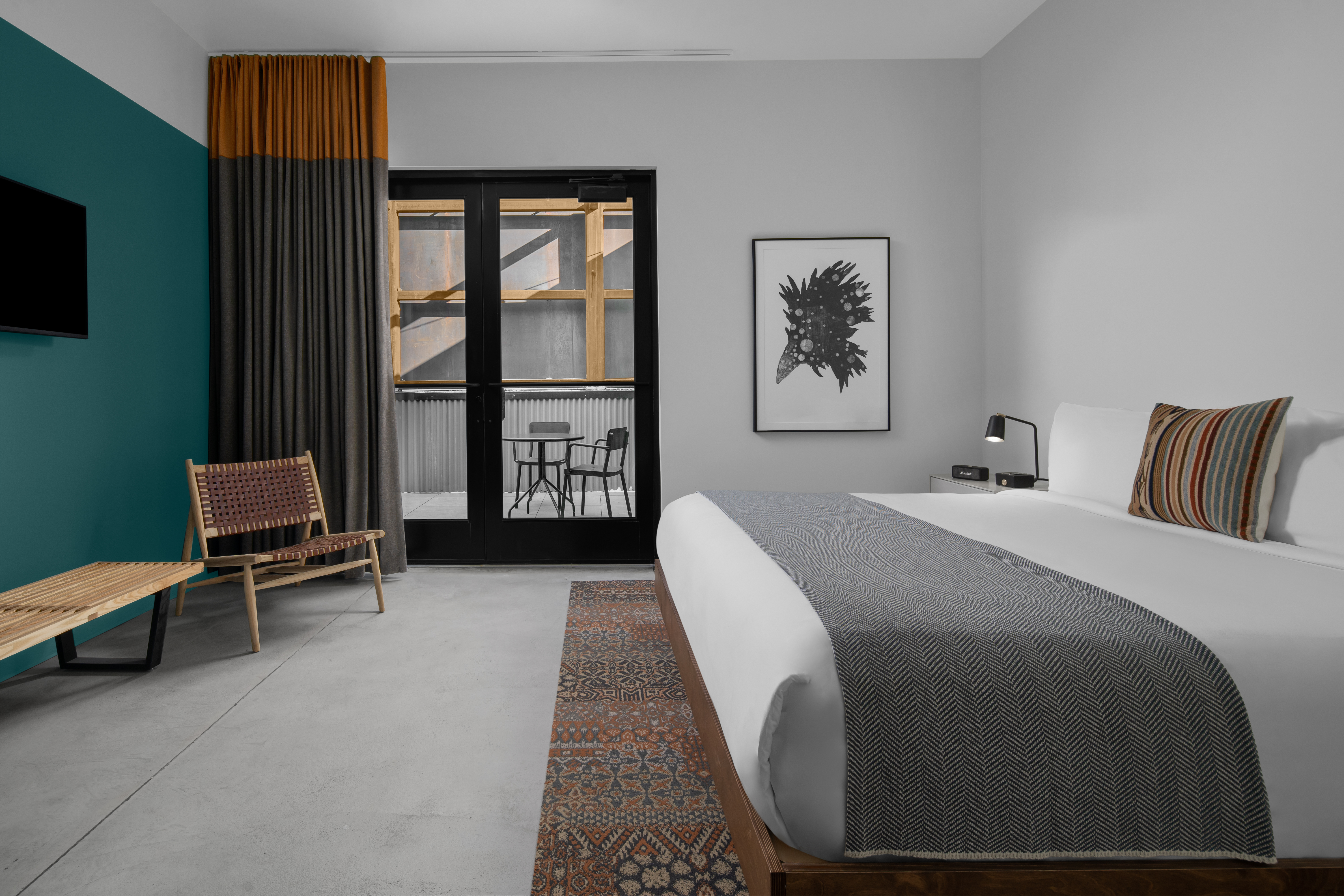 Island, King Bed, Accessible